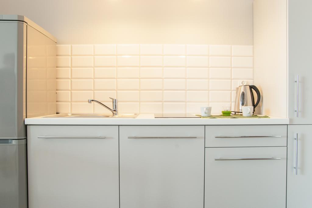 Bizapartments - Modern Flats With Parking Warszawa Rum bild